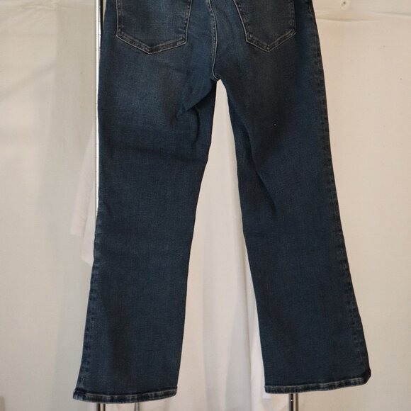 Madewell 27P mid rise kick out flare- Lenior Wash - Picture 2 of 9